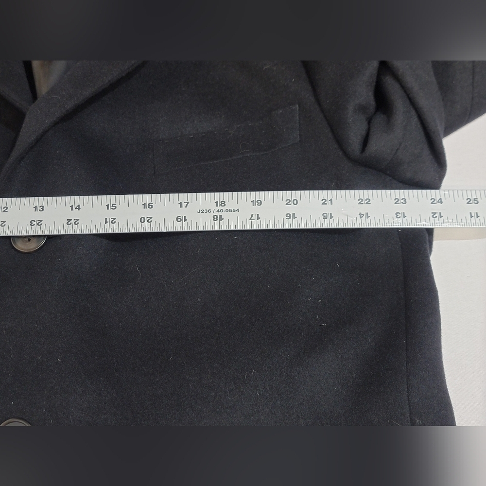 Cardinal Of Canada Black Wool And Cashmere Blend Mens 46R Topcoat - Picture 3 of 13